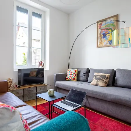 Charlotte - Calme & Climatise Clermont-Ferrand